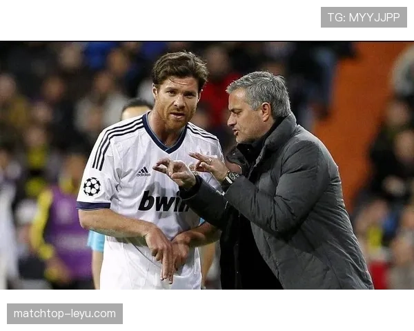 穆里尼奥战术哲学显成效，球队稳定性持续提升助力赛季佳绩稳步攀升