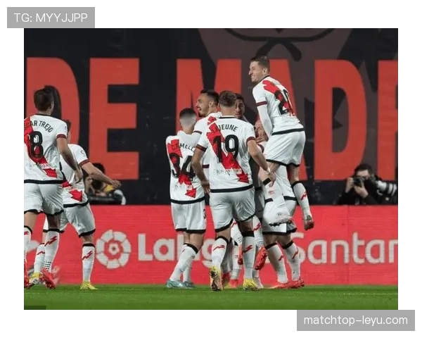 西甲新赛季转会市场持续升温，多支球队重磅引援实力大增