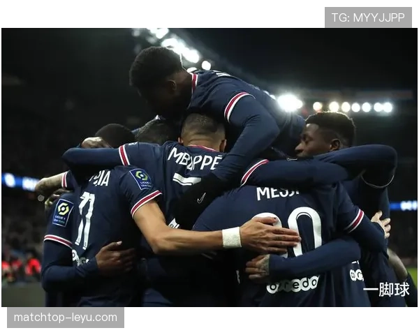 马赛俱乐部重组启动:新任主帅肩负重振士气与提升竞争力重任 马赛俱乐部重组启动:新任主帅肩负重振士气与提升竞争力重任