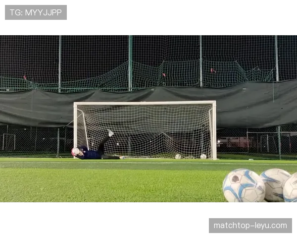 门将神扑集锦:英雄时刻闪耀球门线 门将神扑集锦:英雄时刻闪耀球门线