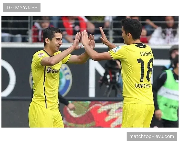 赫塔菲锋线火力全开,近期稳健表现引媒体聚焦 赫塔菲锋线火力全开,近期稳健表现引媒体聚焦