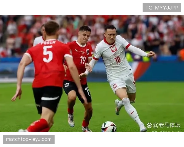 莱万多夫斯基巅峰赛季单赛季进球纪录含金量解析