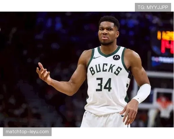 阿德托昆博挡拆拉开空间提升球队关键得分效率